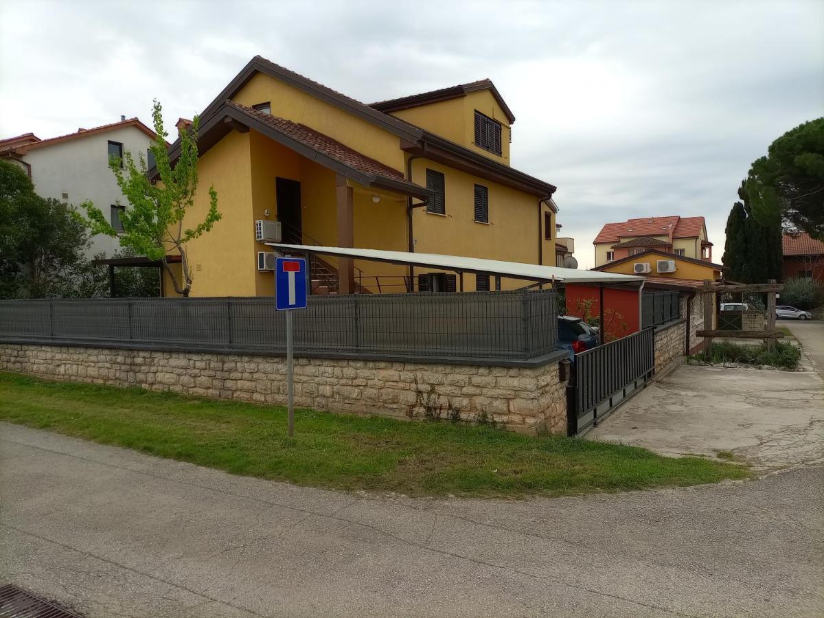 Apartments Ingrid Novigrad  ภายนอก รูปภาพ
